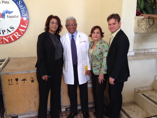 Entrega del Equipo Mindray BS-200 al Hospital Cabral & Baez por la Región II