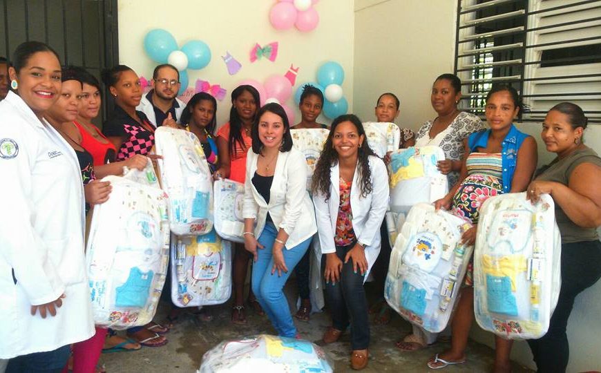Club Embarazada (CPN) Cien Fuegos, realización Charlas Audiovisuales, y entrega de canastillas
