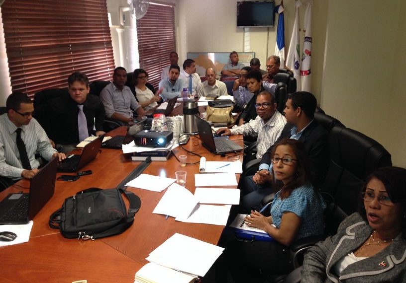 Revisión de la linea de base del SRS 2 con el grupo espejo, para la implantación del modelo de atención.