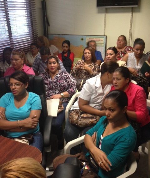 Capacitación Zika Virus, Dengue y Chikungunya Con Las Enfermeras Área II-2