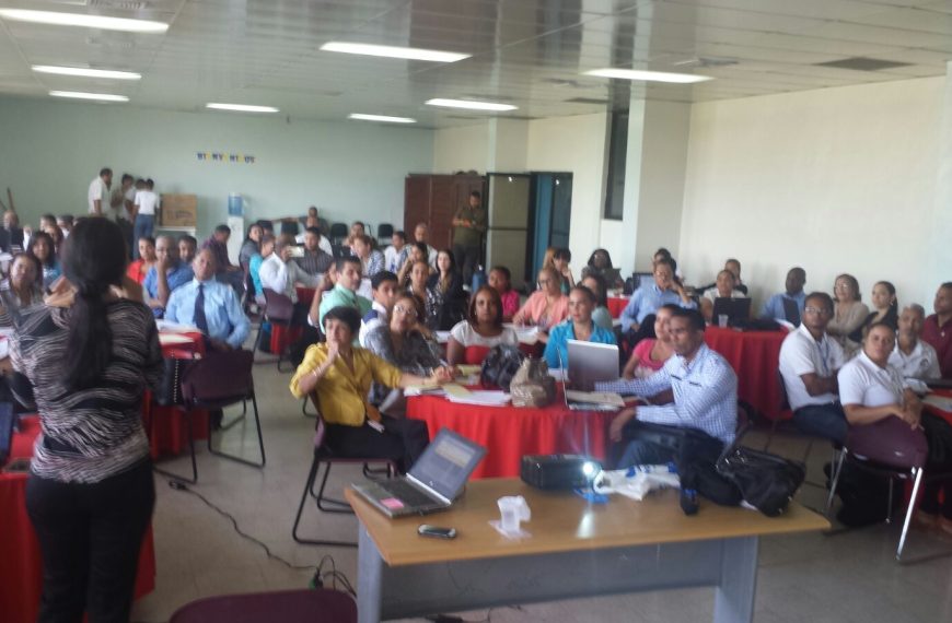 TALLER CAPACITACIÓN DE LA NUEVA HERRAMIENTA DE EVALUACIÓN DEL DESEMPEÑO