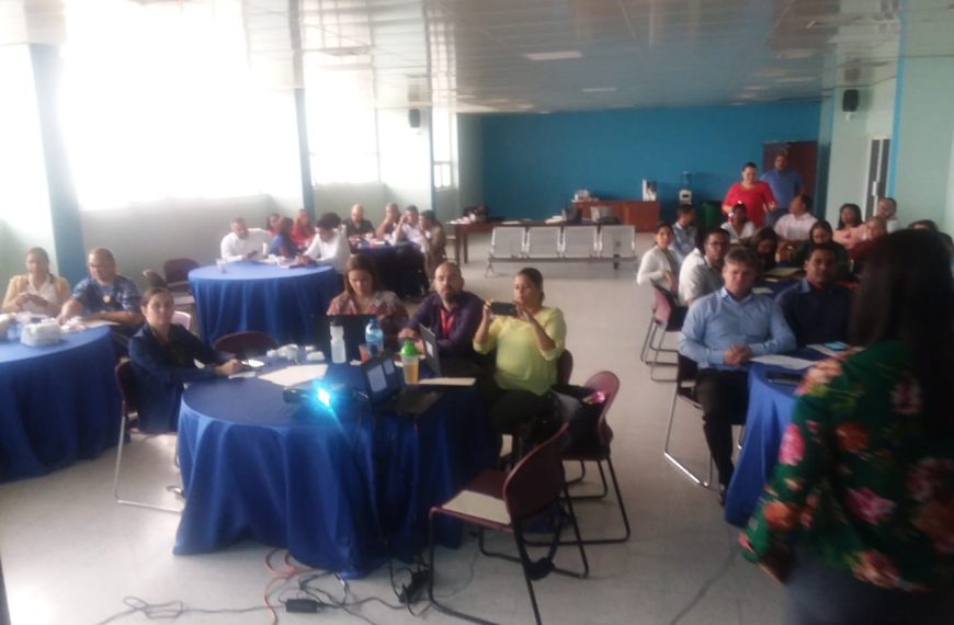TALLER ACTUALIZACION DE PROCESOS DE RR HH, PARA LAS GERENCIAS DE AREAS DE SALUD , NORCENTRAL II