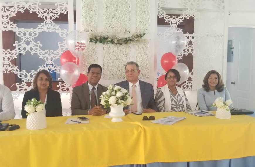 SNS y MSP capacitan personal Norcentral en Tuberculosis y VIH