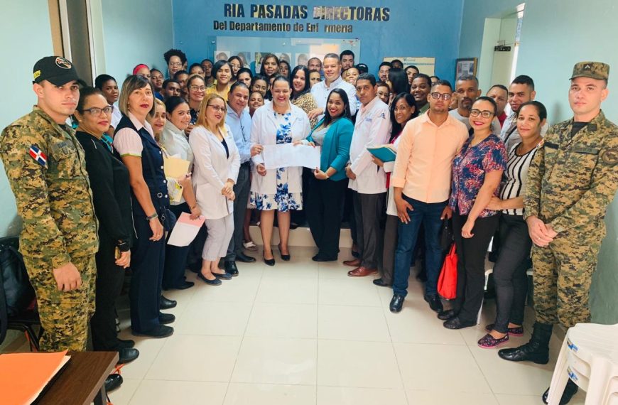 Hospital Estrella Ureña de Santiago recibe nuevo personal