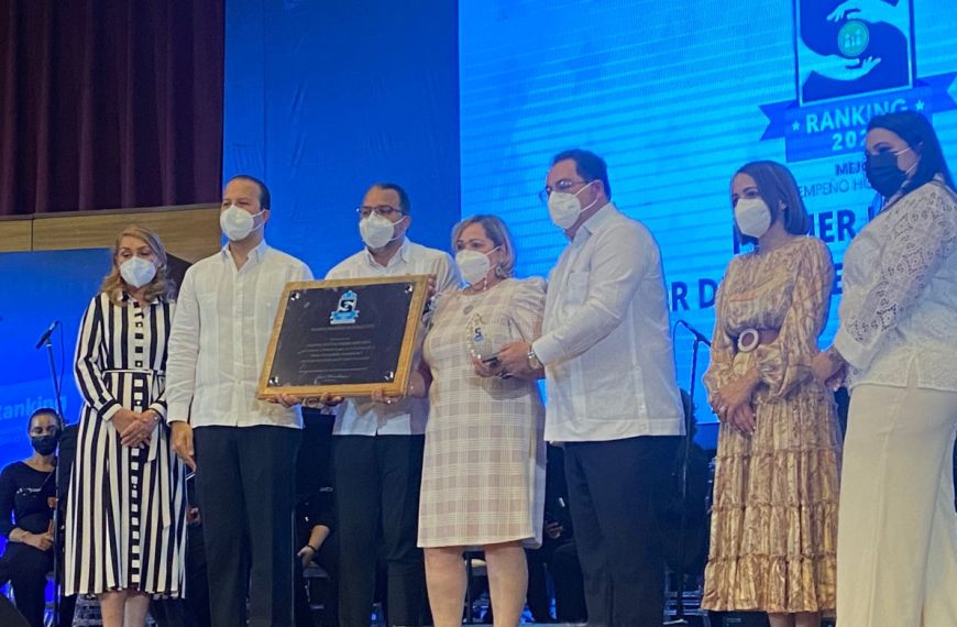 SNS entrega premios a mejor desempeño hospitalario