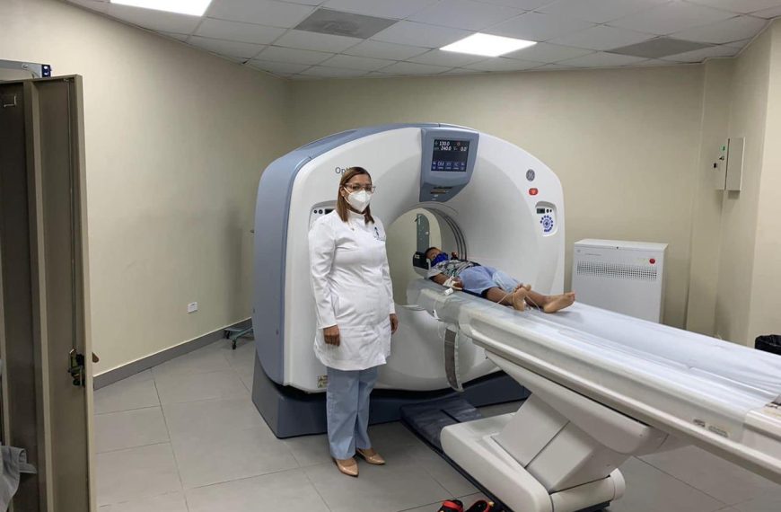 SNS pone en funcionamiento el tomógrafo del Hospital Arturo Grullón