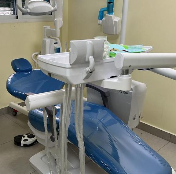 Hospital Pediátrico Arturo Grullón adquiere equipo odontológico