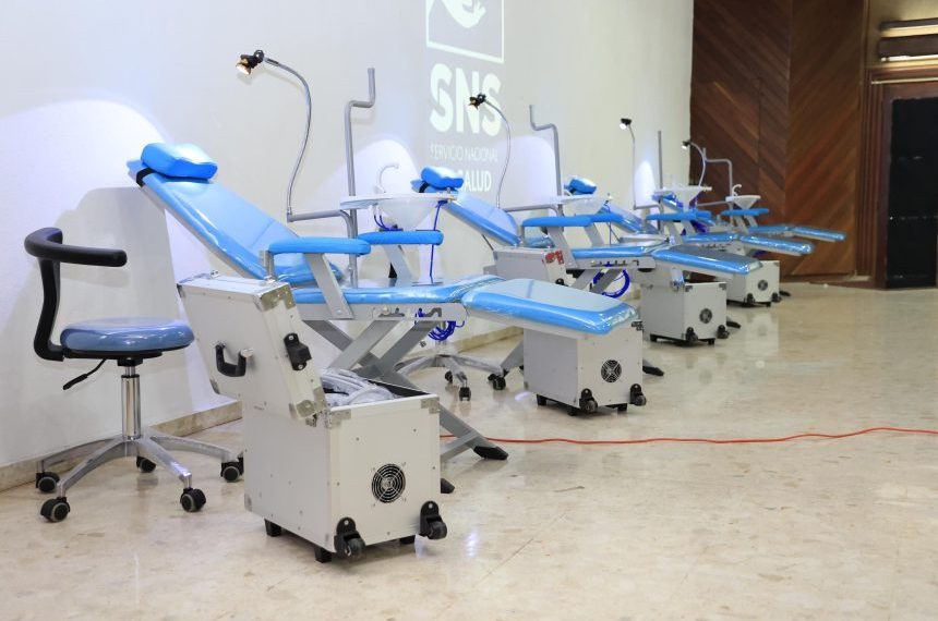 SNS invierte RD$44.6 millones en equipamiento e insumos odontológicos