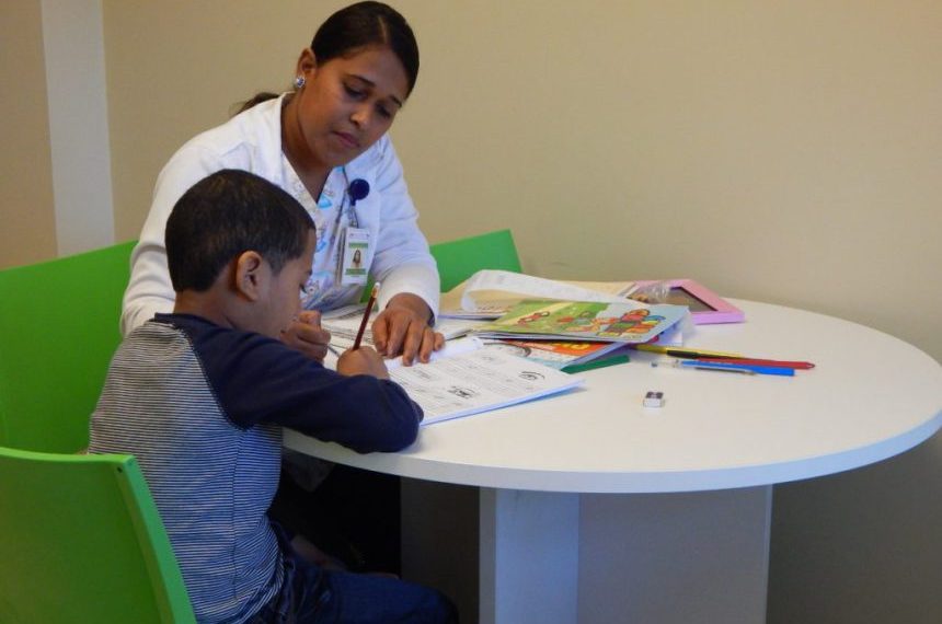 Pediatras de la Red Pública ofrecen más de 354 mil consultas en primer semestre 2025