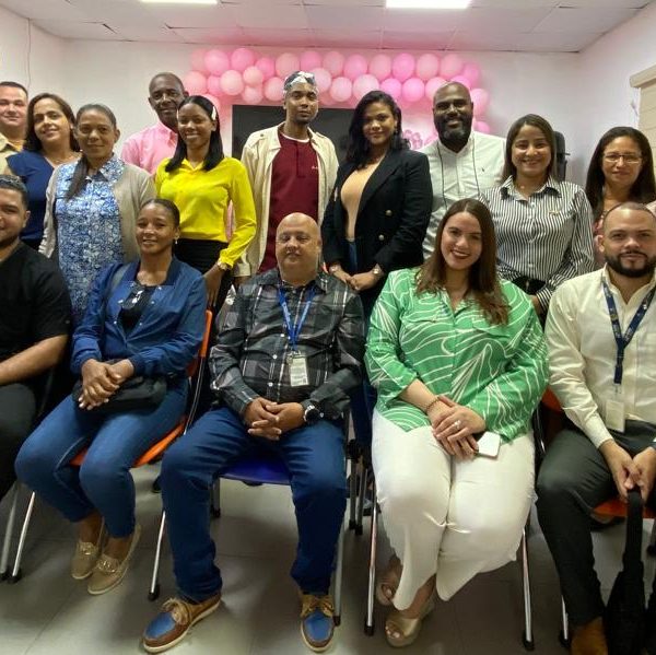 SRS Cibao Norte socializa con personal hospitalario la “Gestión de Residuos Peligrosos”